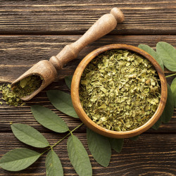 Dried fenugreek leaves